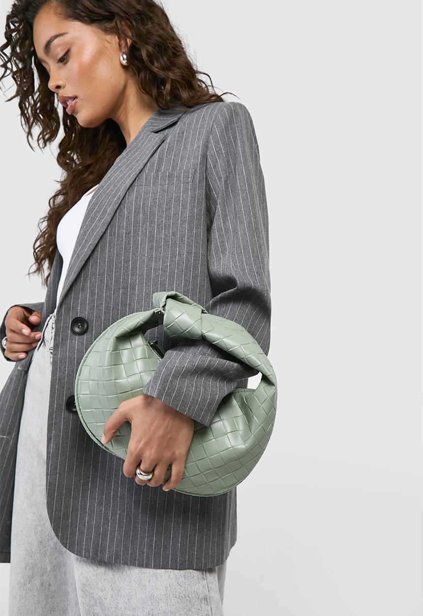 boohoo - Mini Woven Knot Handle Grab Bag - green