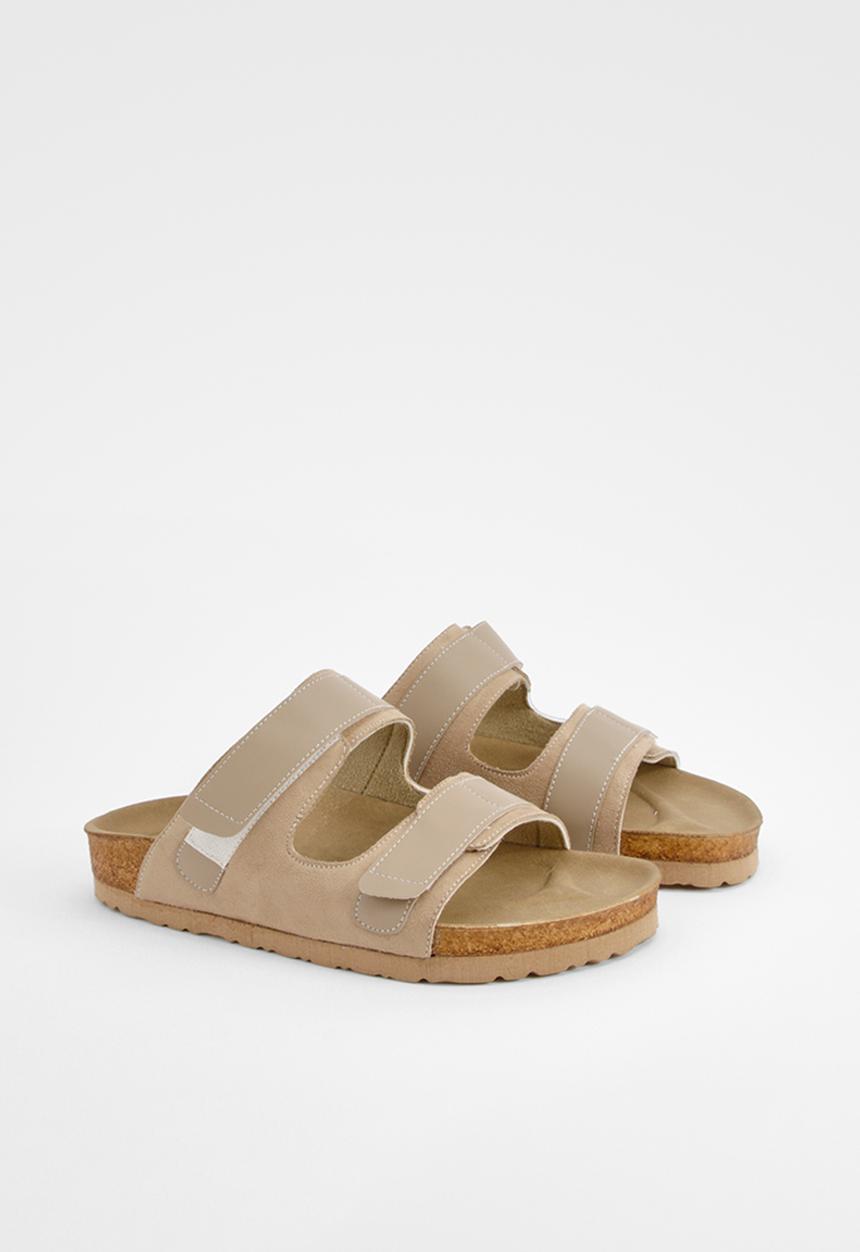 boohoo - Adjustable Strap Footbed Sliders - taupe