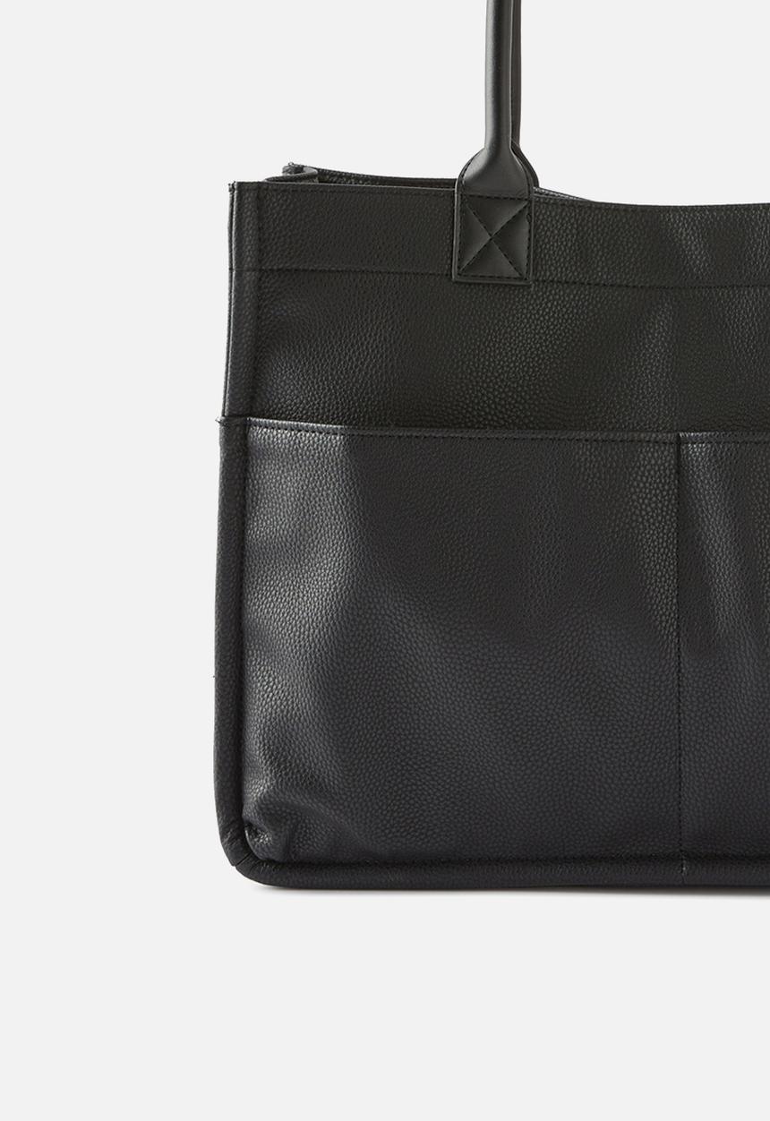 Rubi - The stand by tote- black pebble/pockets