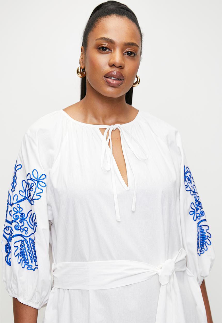 edit - Short sleeve embroidery tunic - white