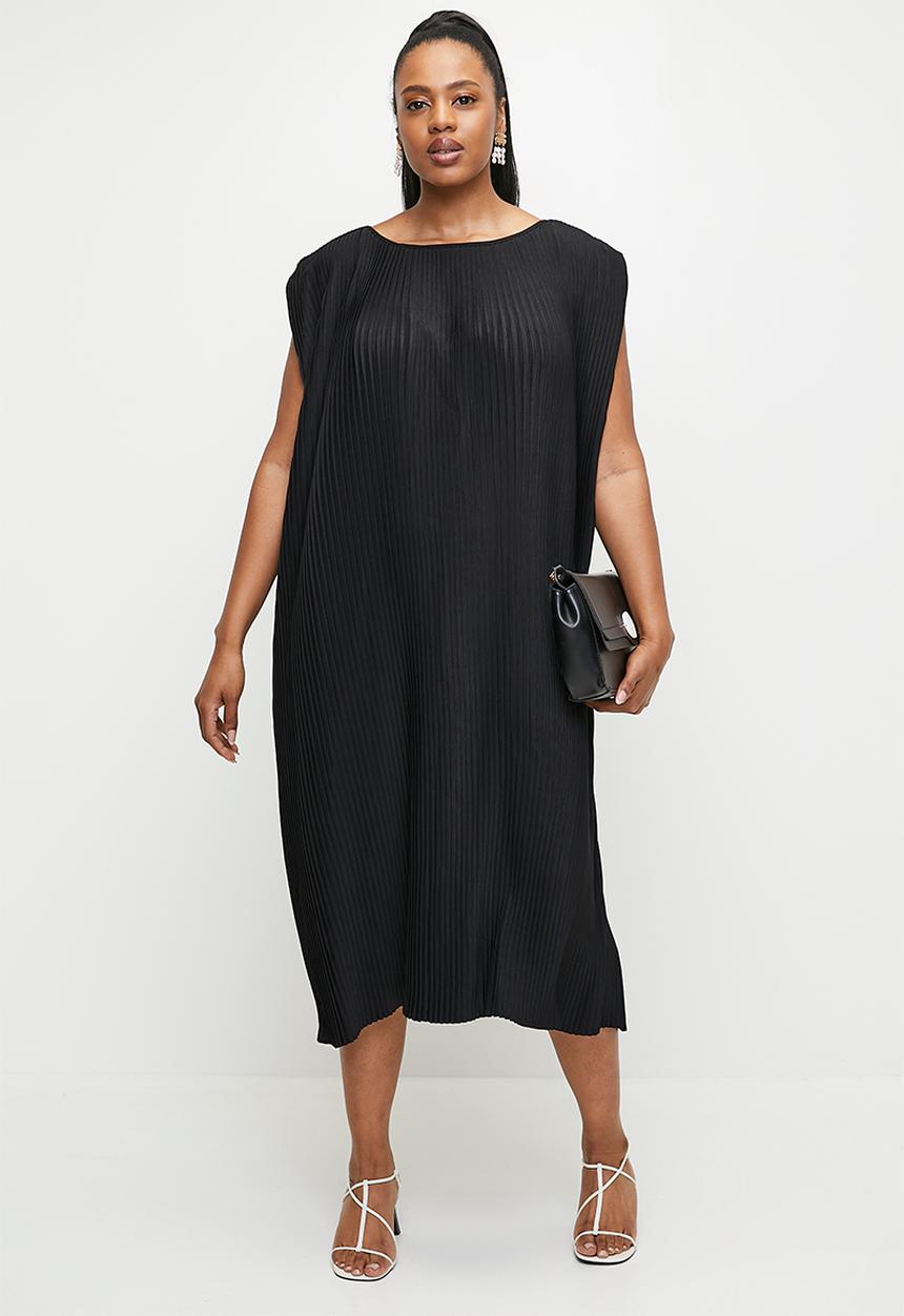 edit - Pleated tunic maxi dress - black