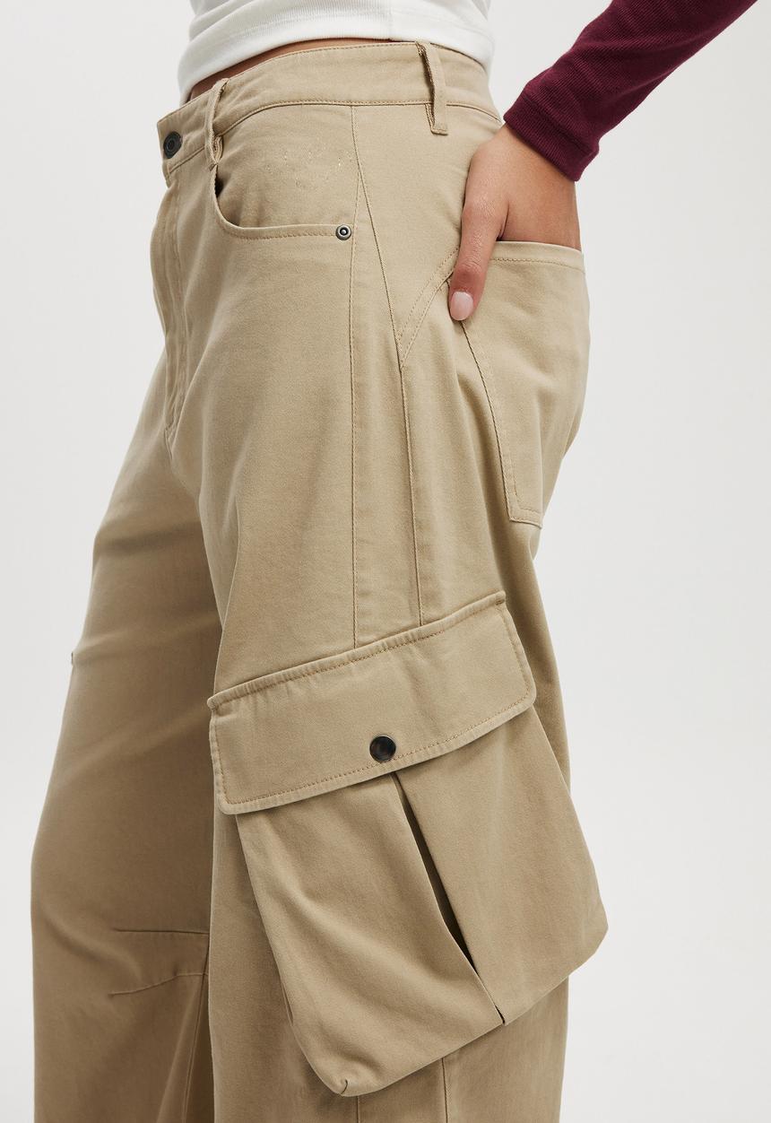 Cotton On - Cody Baggy Cargo Pant - Taupe