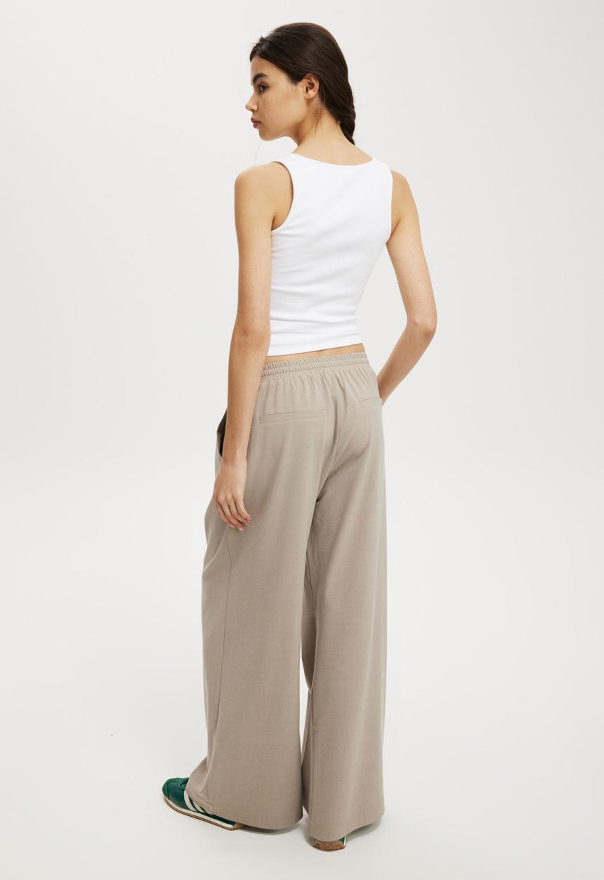 Cotton On - Luis Pull On Suiting Pant - Taupe Marle