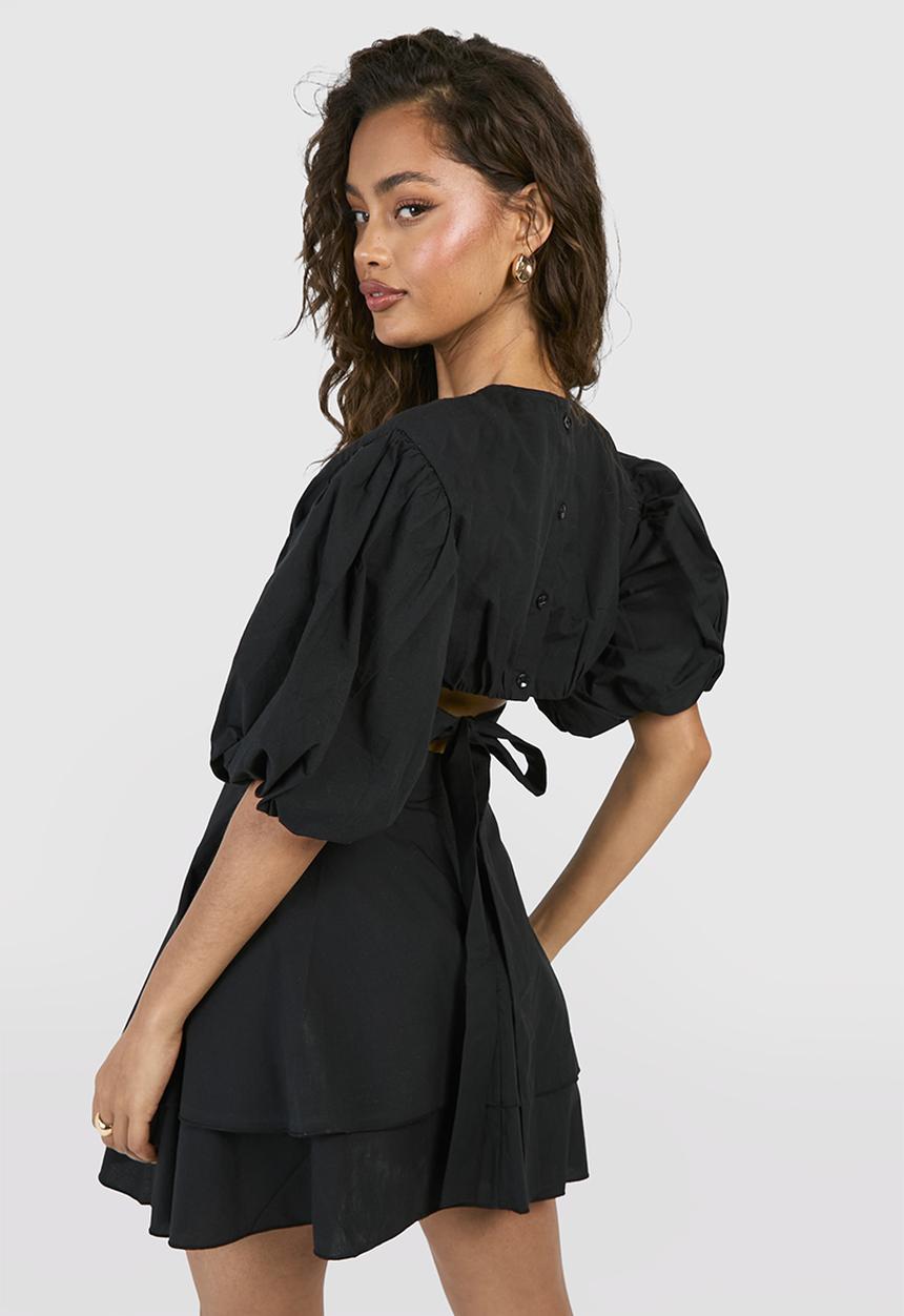 boohoo - Textured Puff Sleeve Mini Dress - Black