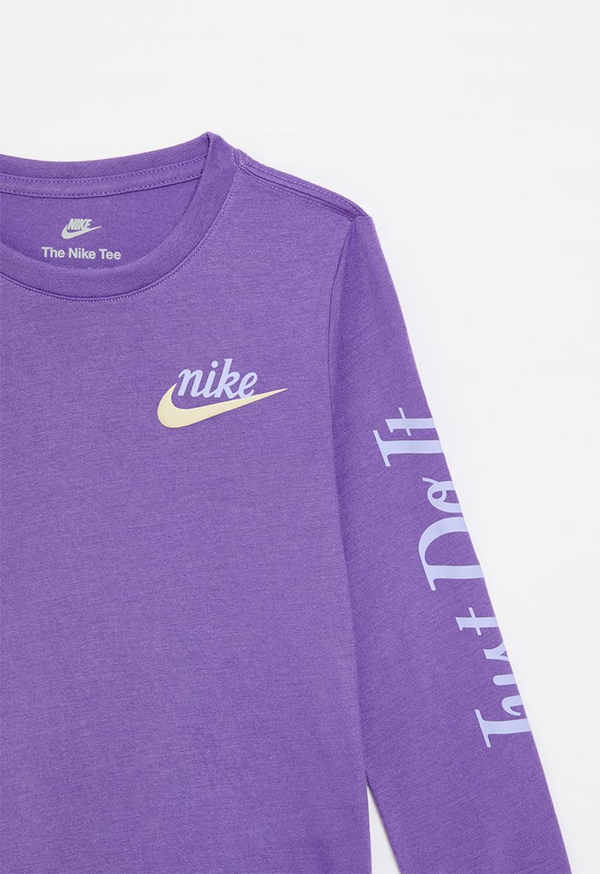 Nike - Nkg new impressions tee - black raspberry