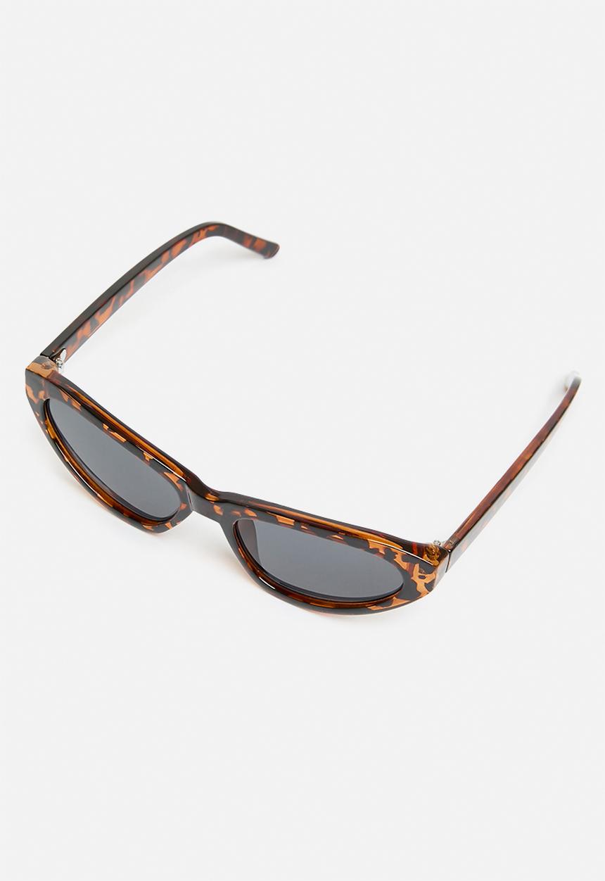 H&M - Cat-eye sunglasses - brown tortoiseshell patterned