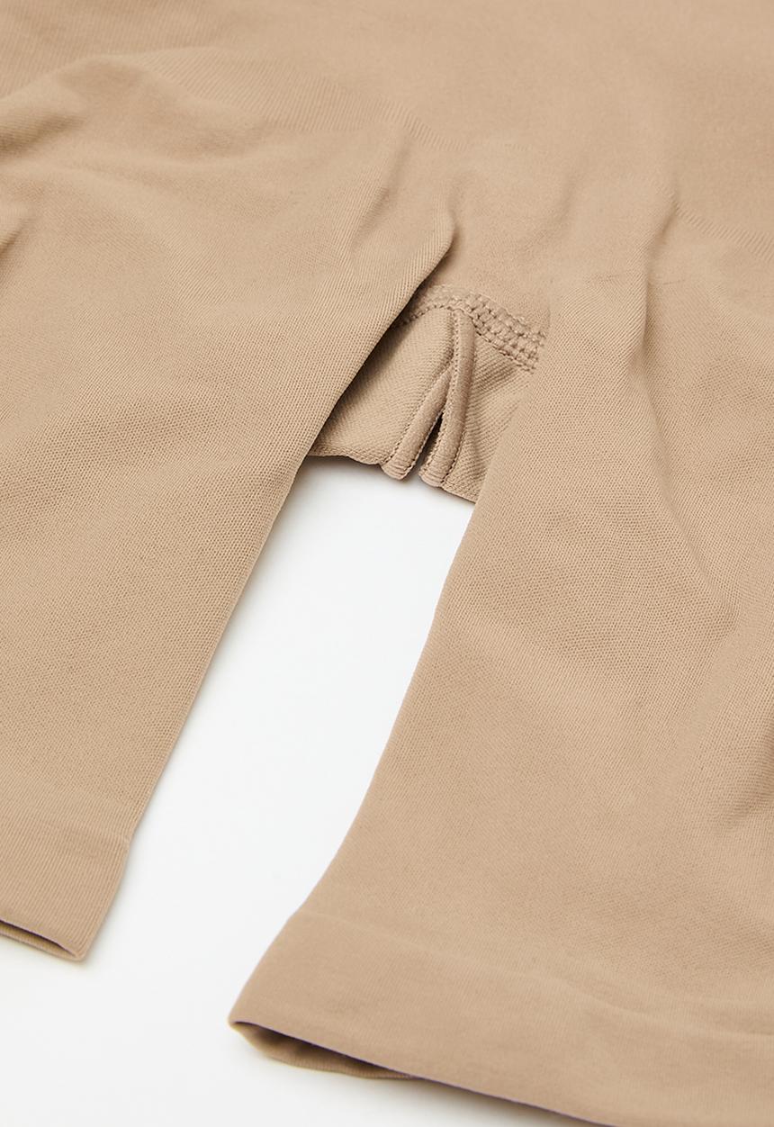 Easy Curves Shapewear - Shaping seamless shorts - beige