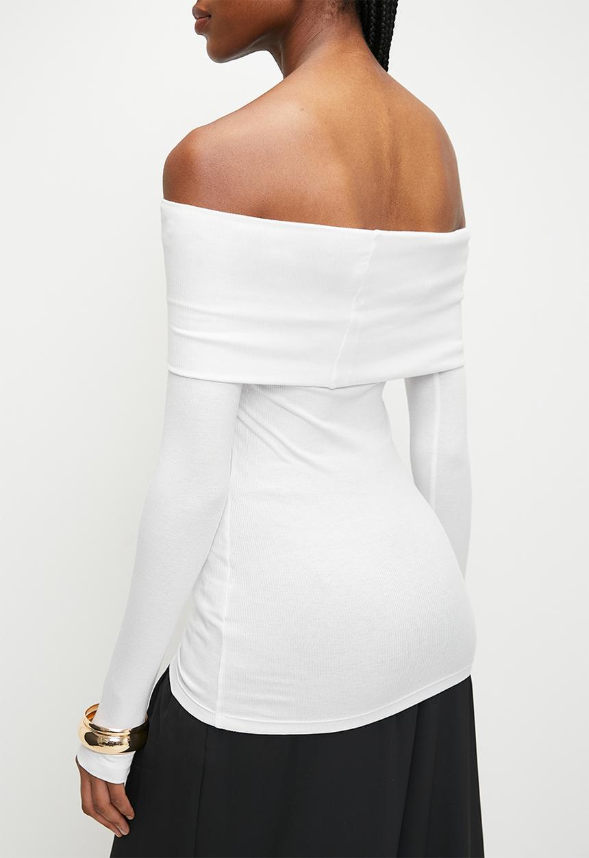 Superbalist - Fitted off the shoulder tee - white