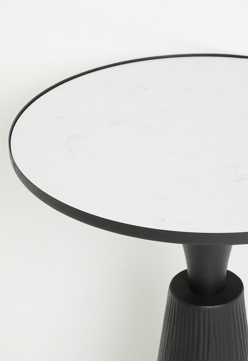 Sixth Floor - Pluto side table-Black