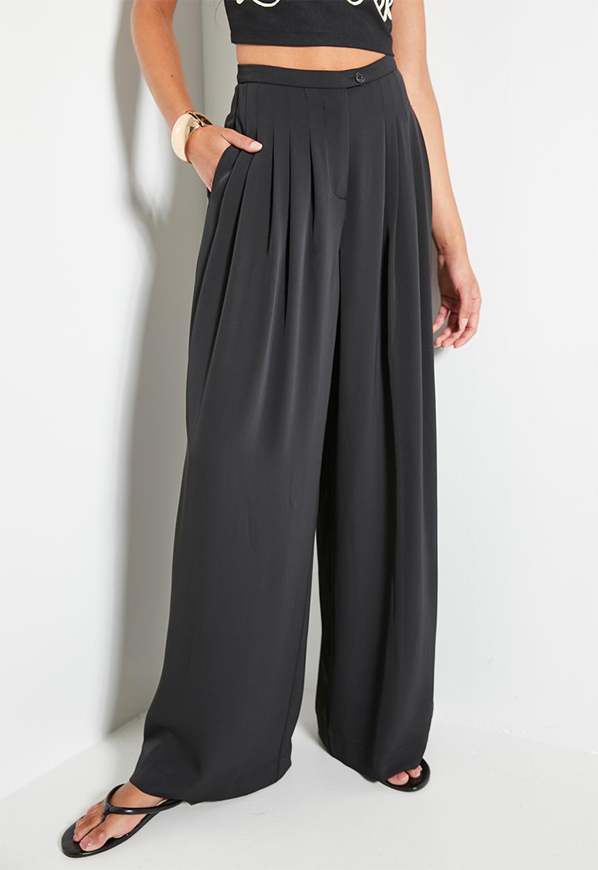Superbalist - Low waist wide leg pant - black