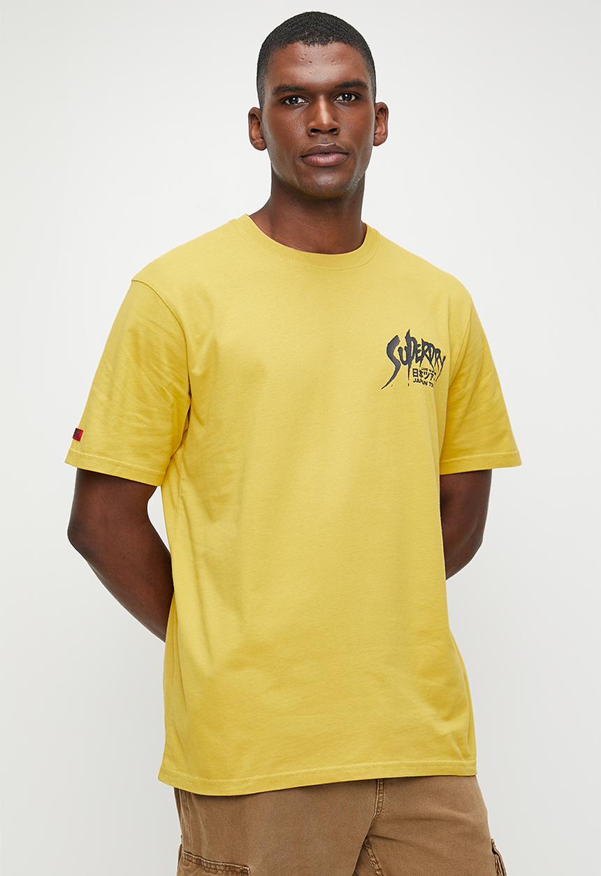 Superdry. - Lo-fi punk graphic loose tee - Oil Yellow