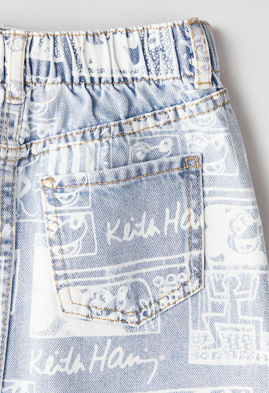 H&M - Keith Haring X H&M:  Patterned denim skirt - light denim blue