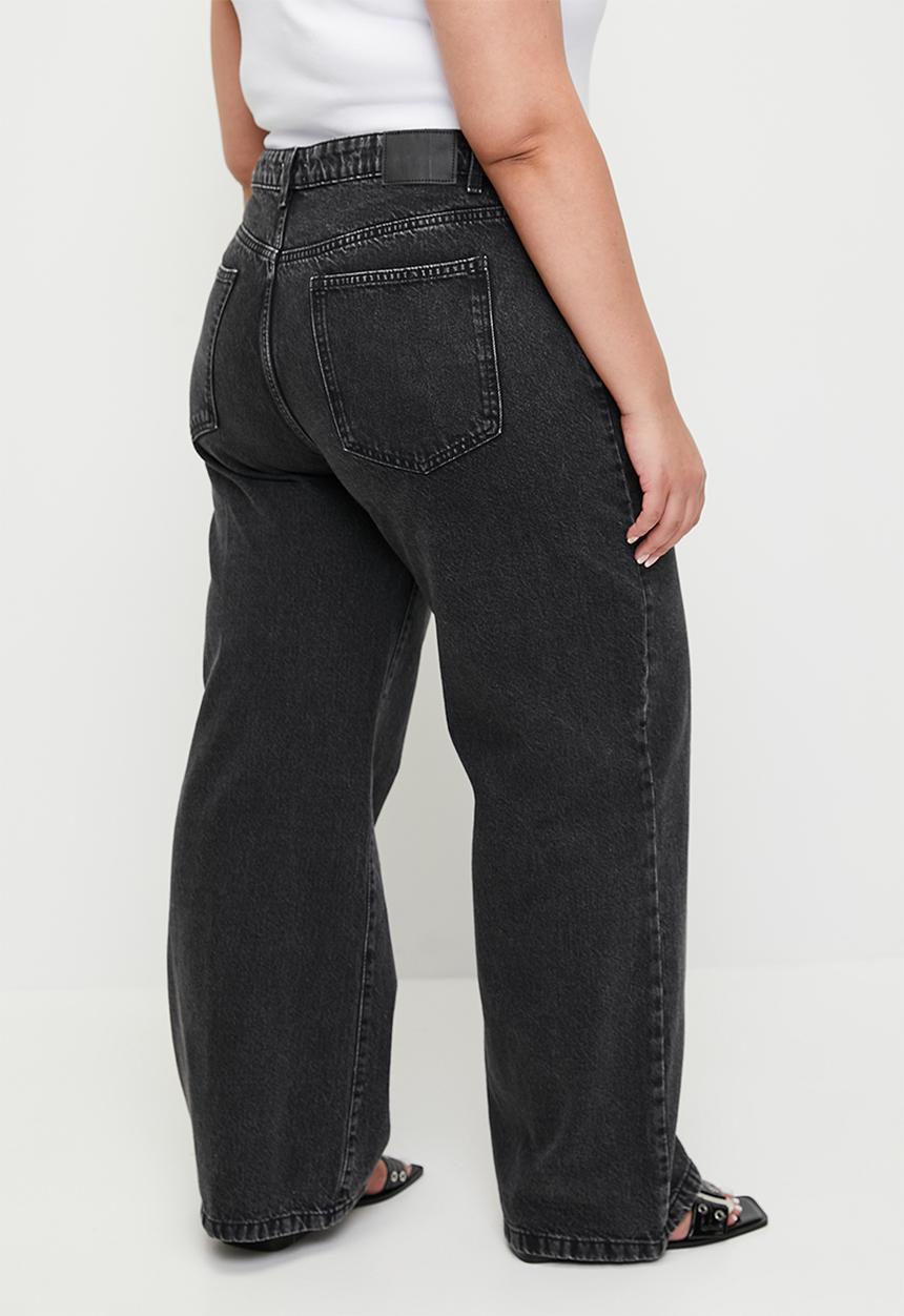 Cotton On - Plus Relaxed Wide Jean - Graphite Black