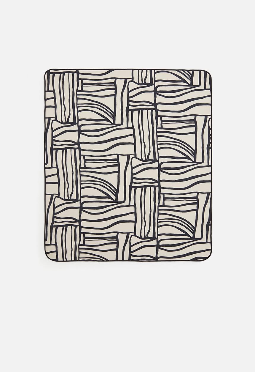 H&M - Patterned picnic blanket - light beige & black