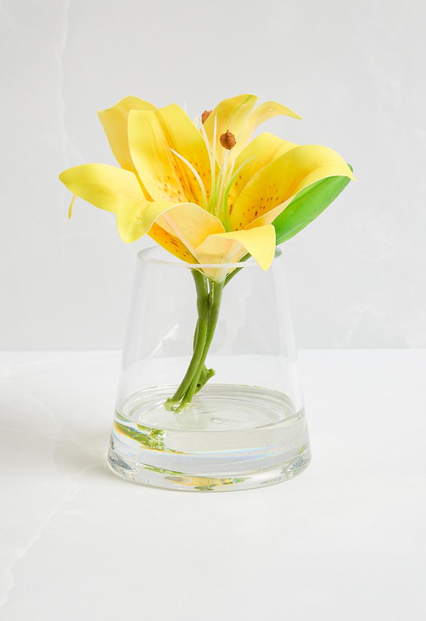 Silk By Design - Tiger lily mini vase - yellow