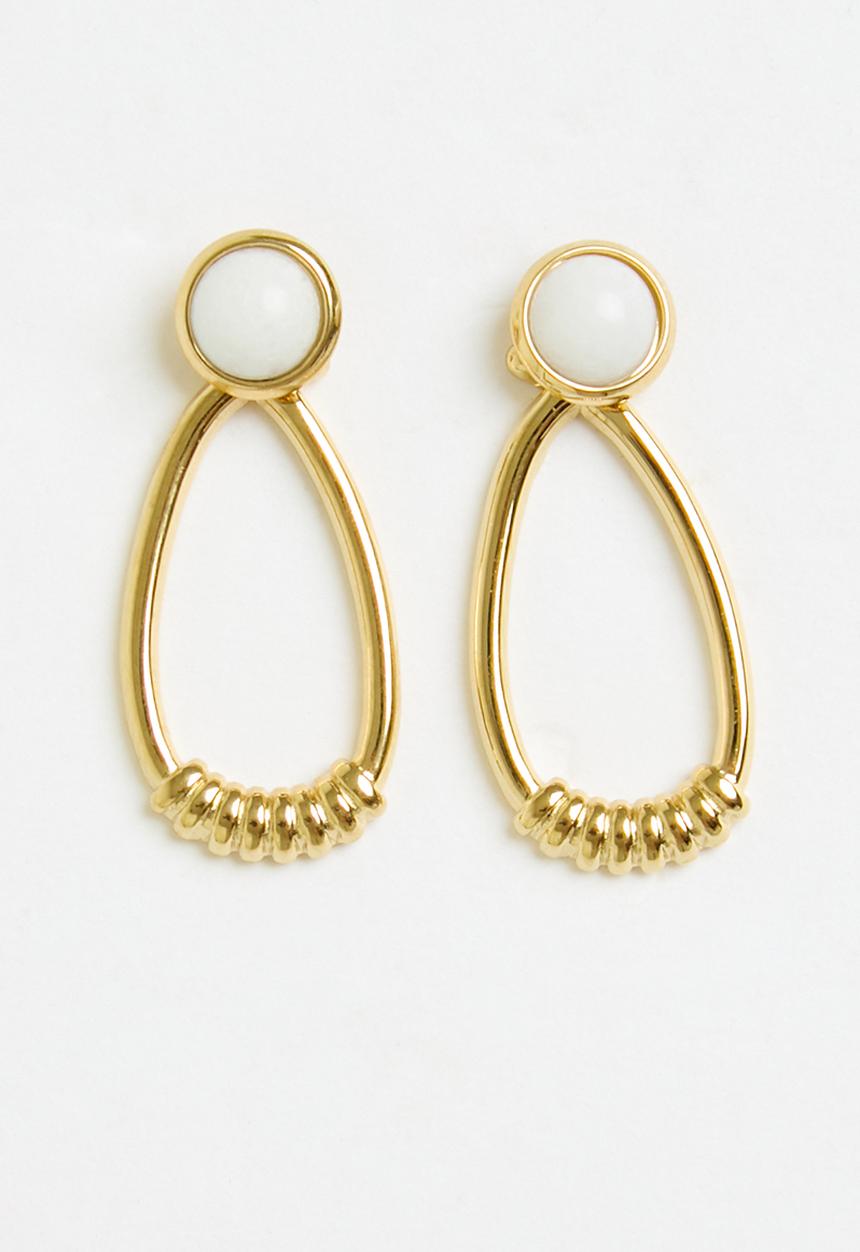 Zoe on Trend - Trendy design stud earring - gold & white