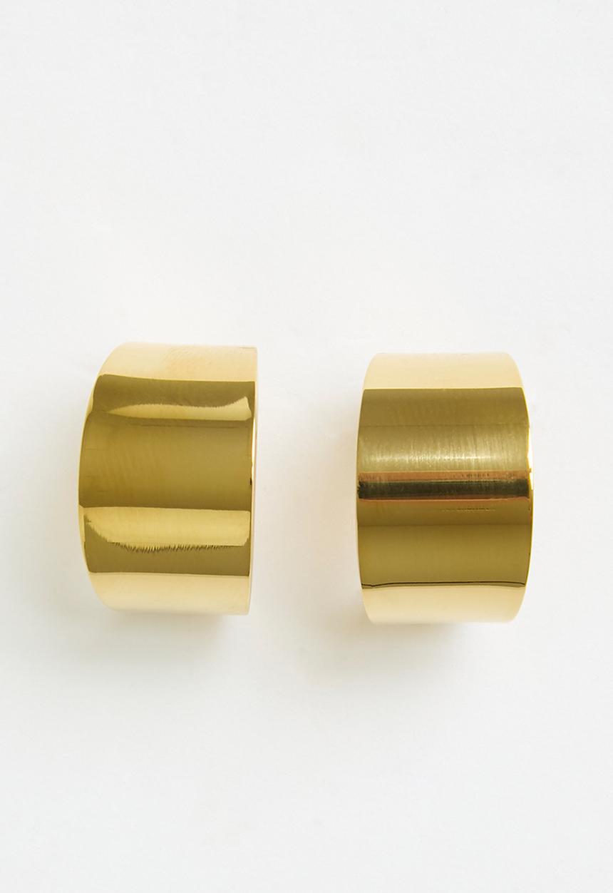 Zoe on Trend - Modern silk hoop earring - gold