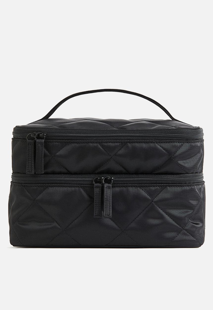 H&M - Large two-tiered wash bag - black quilted 