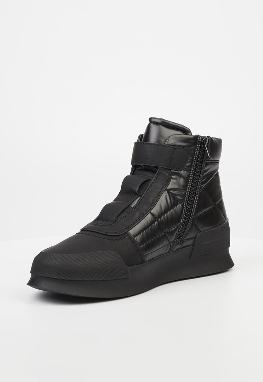 MAZERATA - Valentino13 - Black