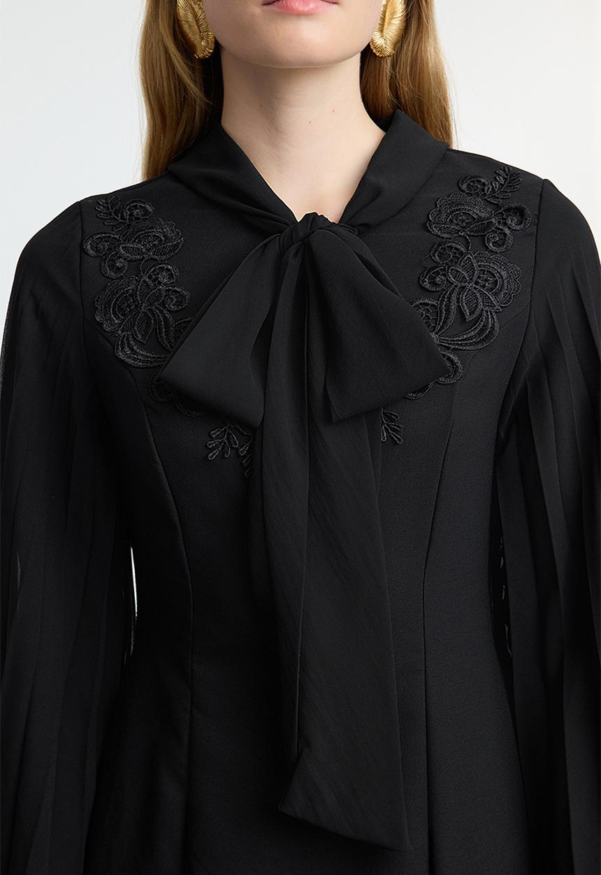Trendyol - Black Embroidered Chiffon Sleeve Evening Dress