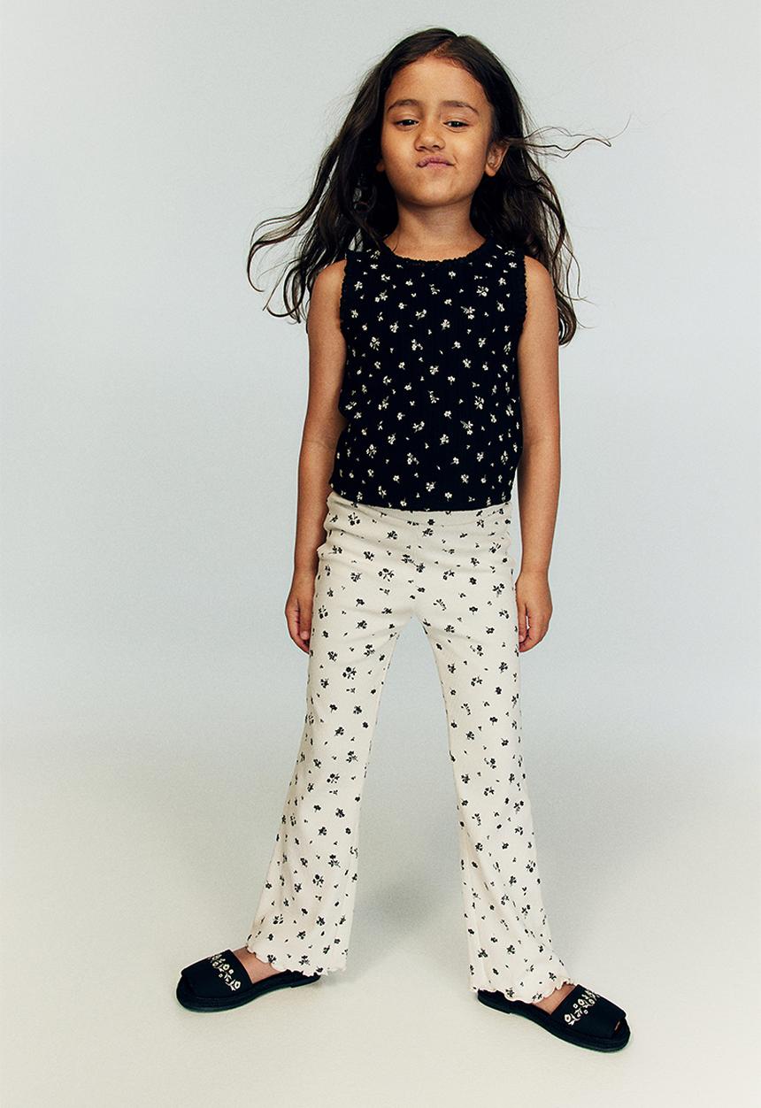 H&M - Flared leggings - natural white floral 