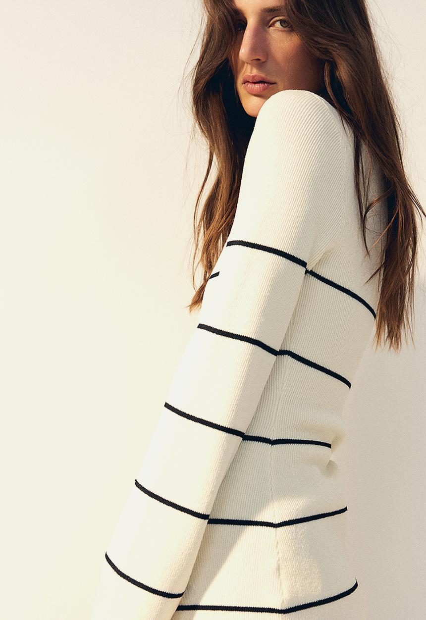 H&M - Scoop-neck jumper - cream striped