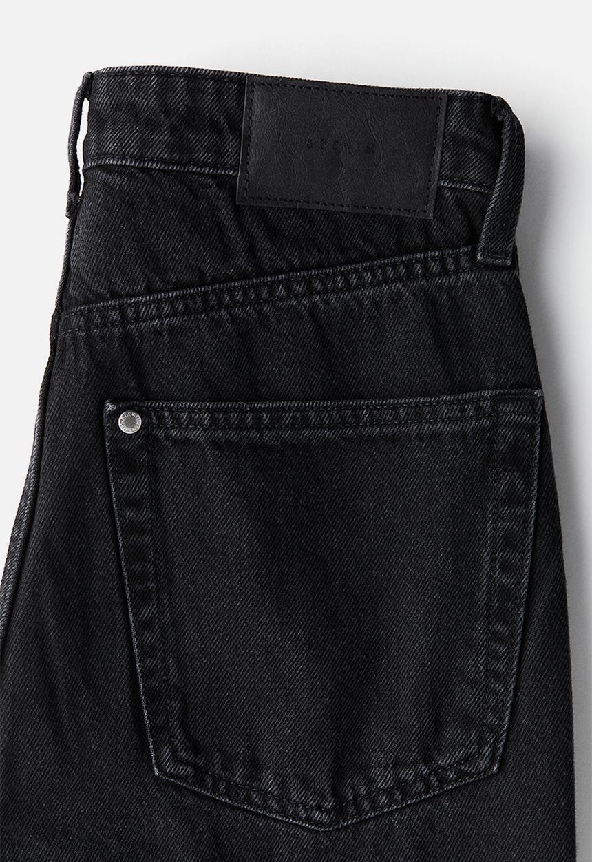 H&M - Wide ultra high jeans - black