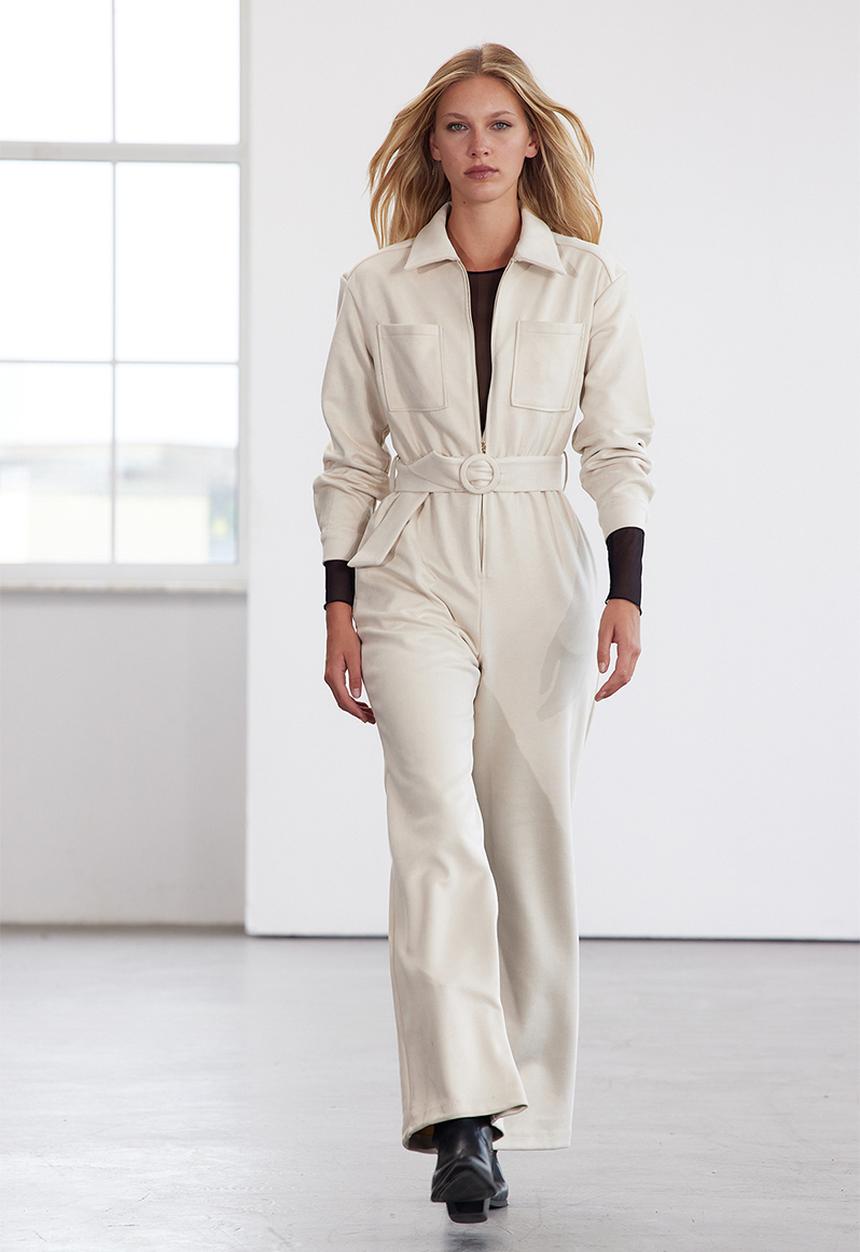 Trendyol - Limited Edition Stone Belted Pocket Detailed Suede Jumpsuit