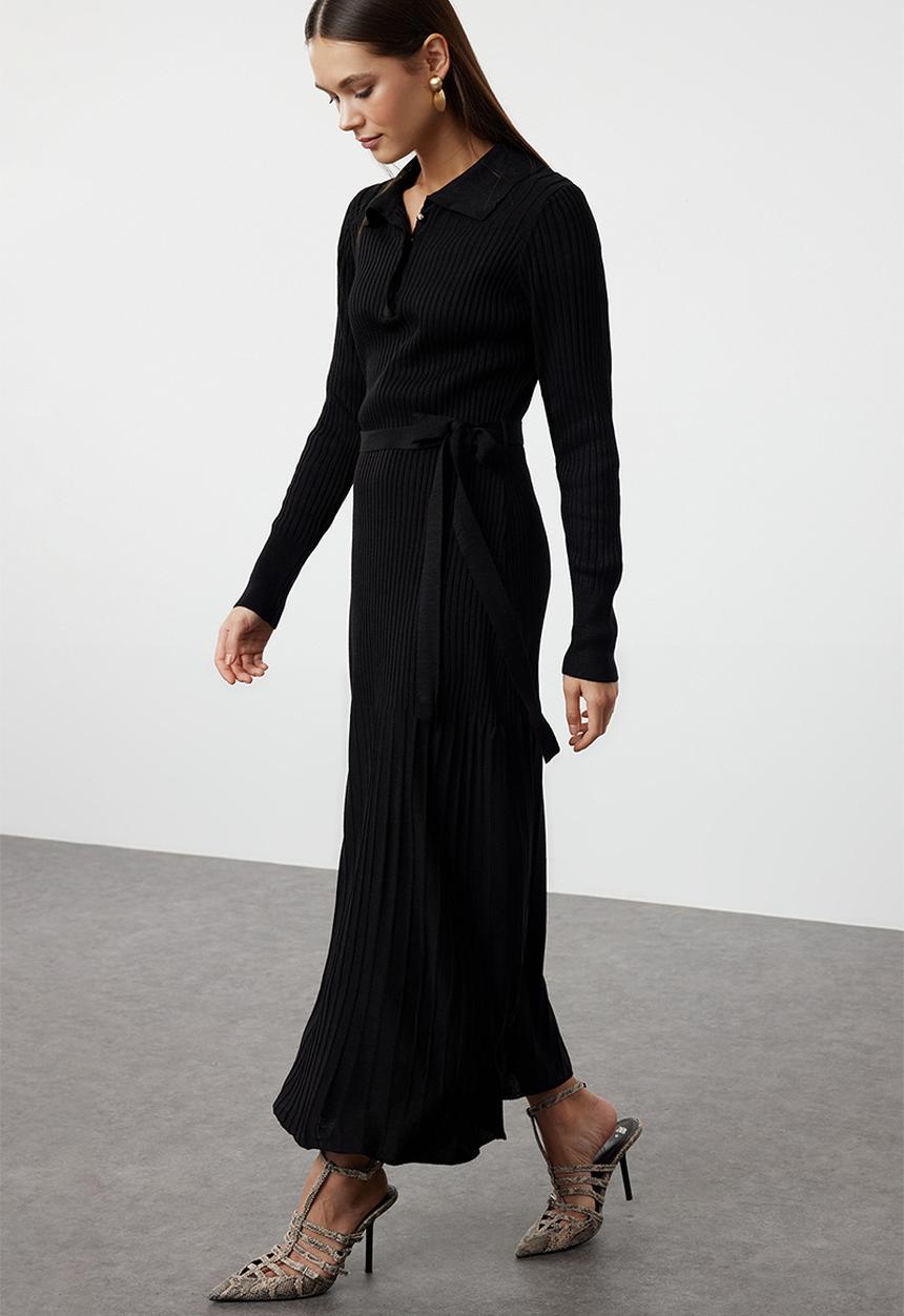 Trendyol - Belted Polo Neck Ribbed Knit Dress - Black 
