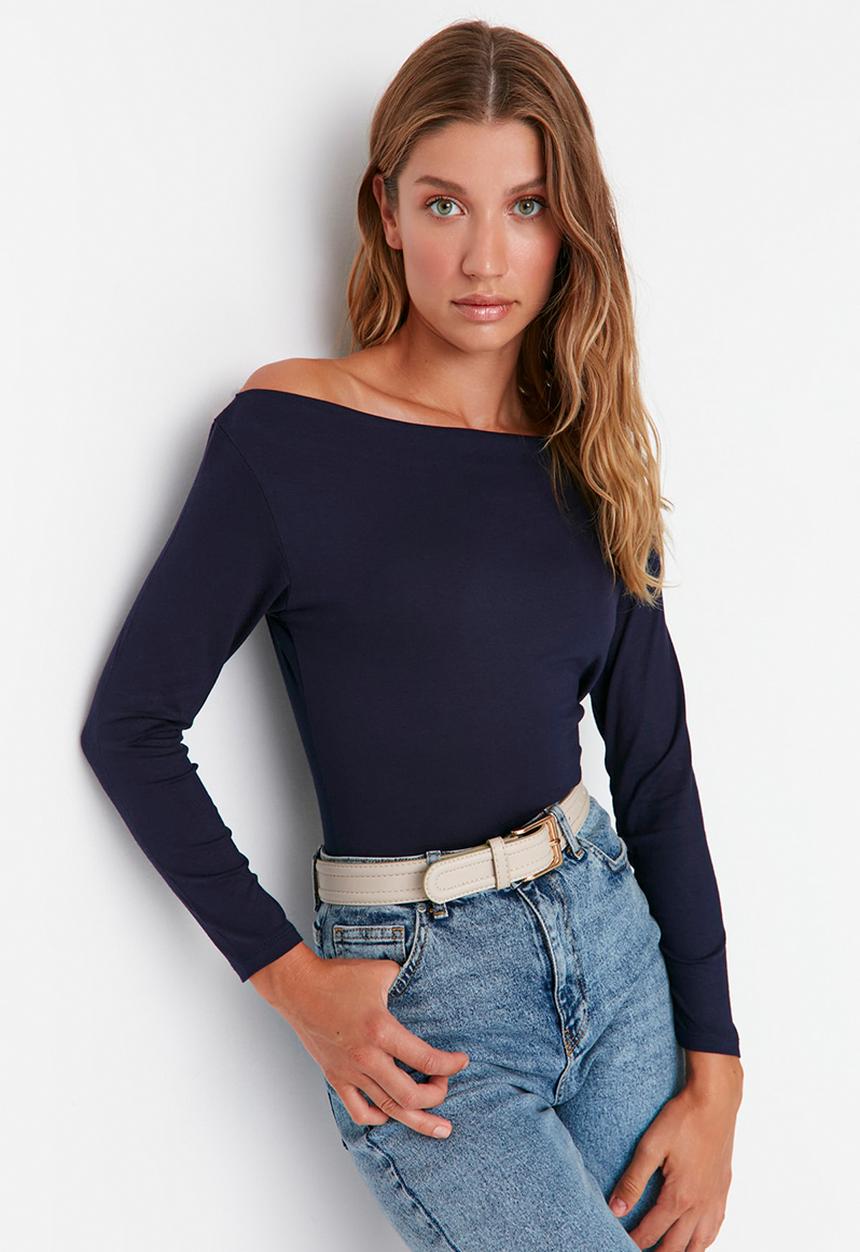Trendyol - Boat neck low sleeve slim top - navy blue