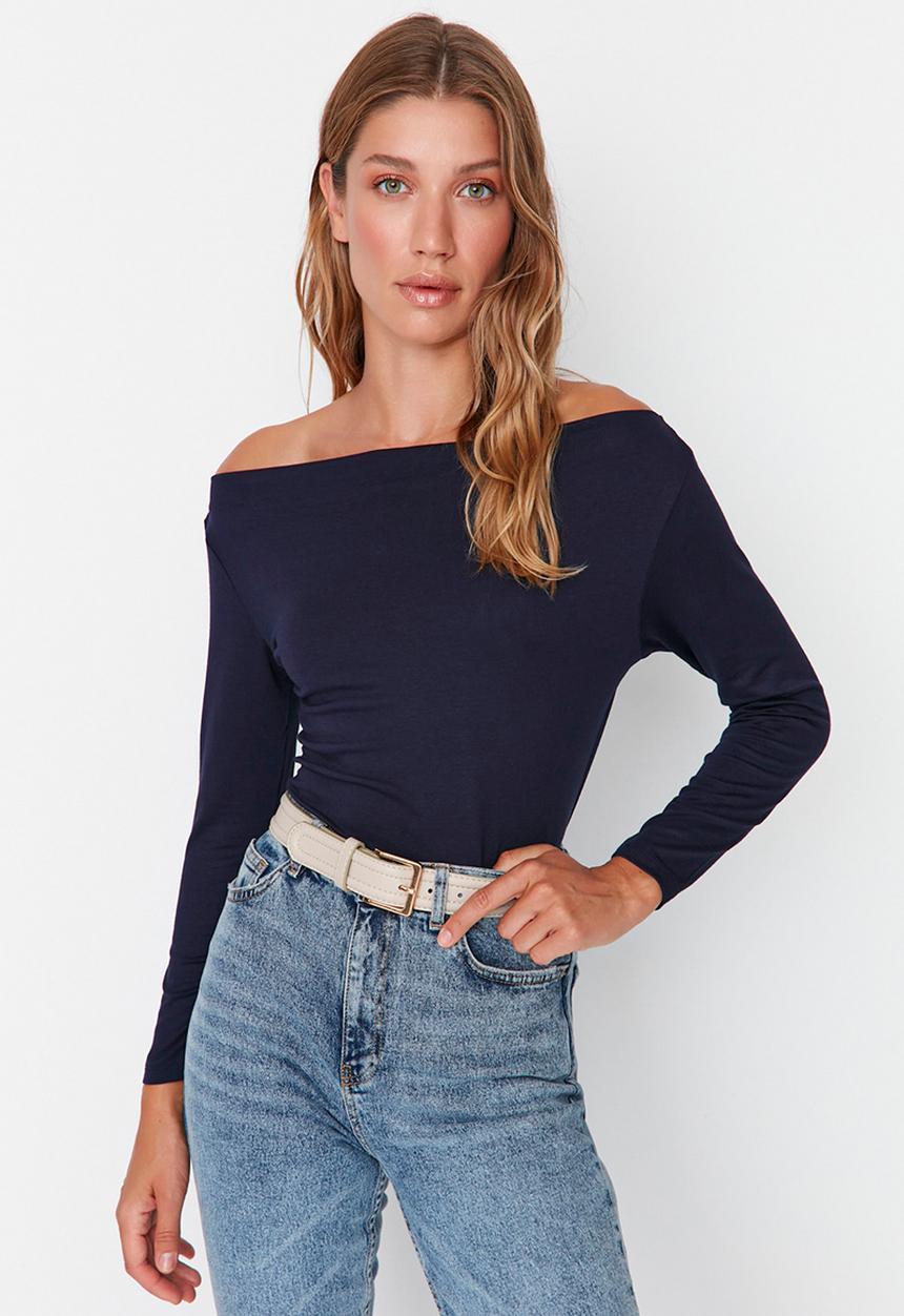 Trendyol - Boat neck low sleeve slim top - navy blue