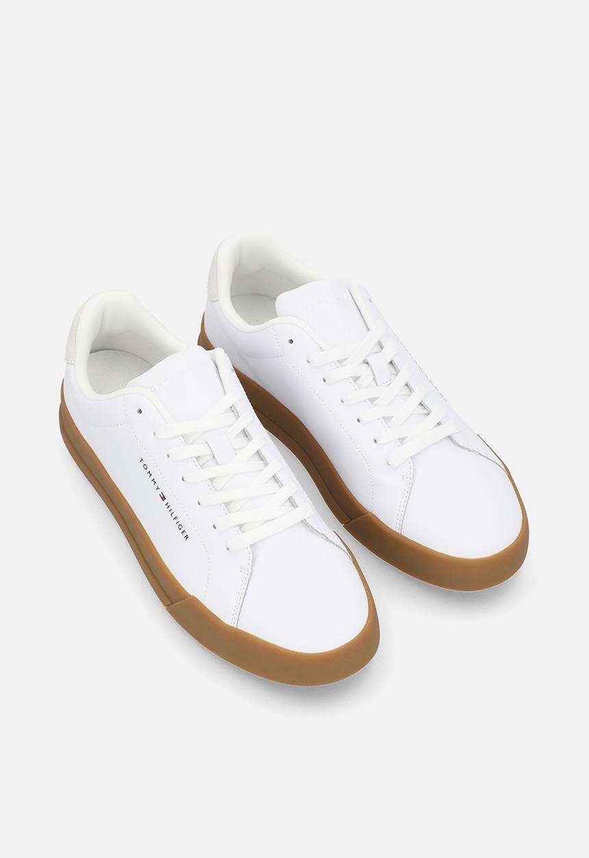 Tommy Hilfiger - Th court leather grain ess - white/gum