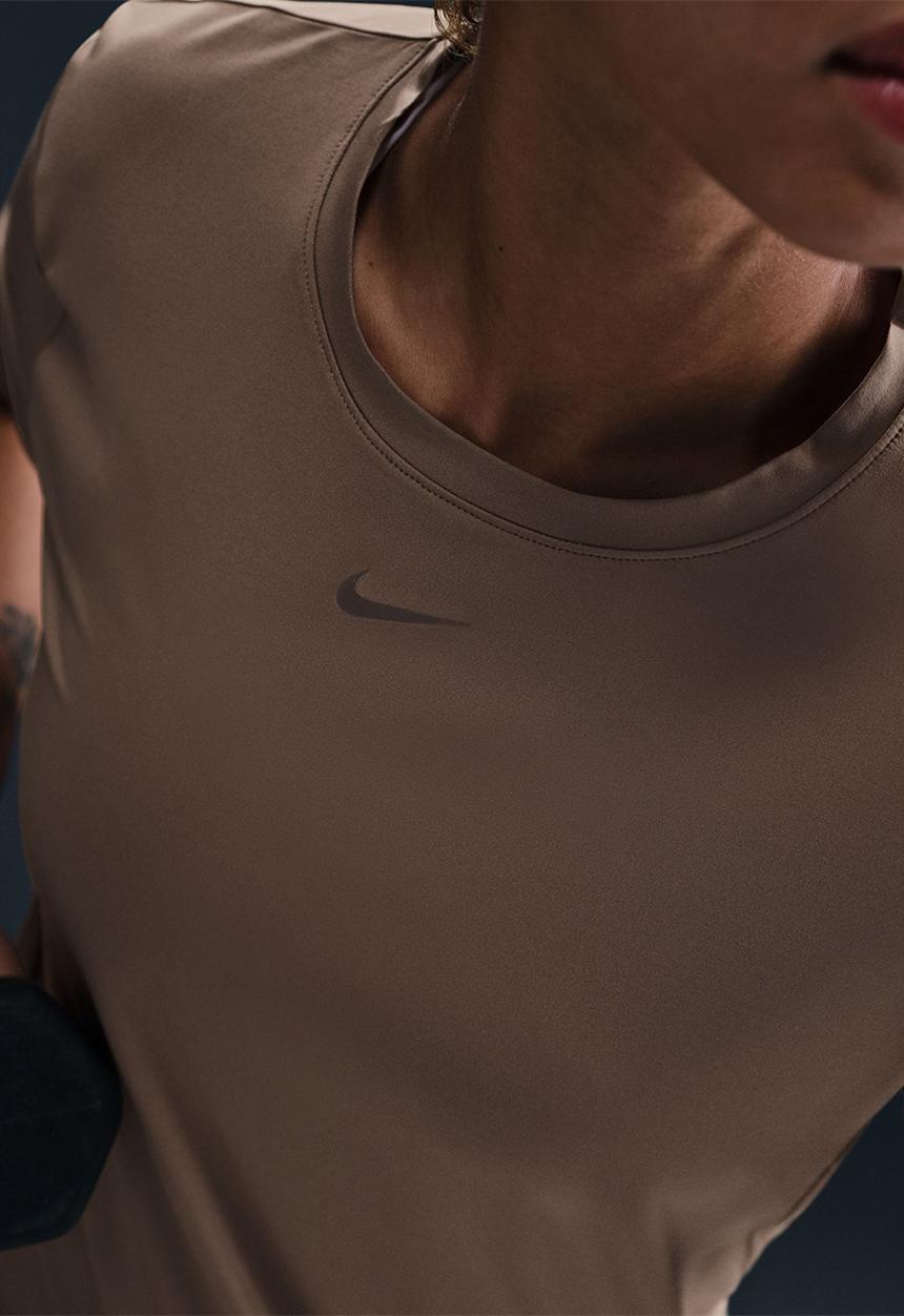 Nike - Nike One Classic Top - Mink Brown/Black