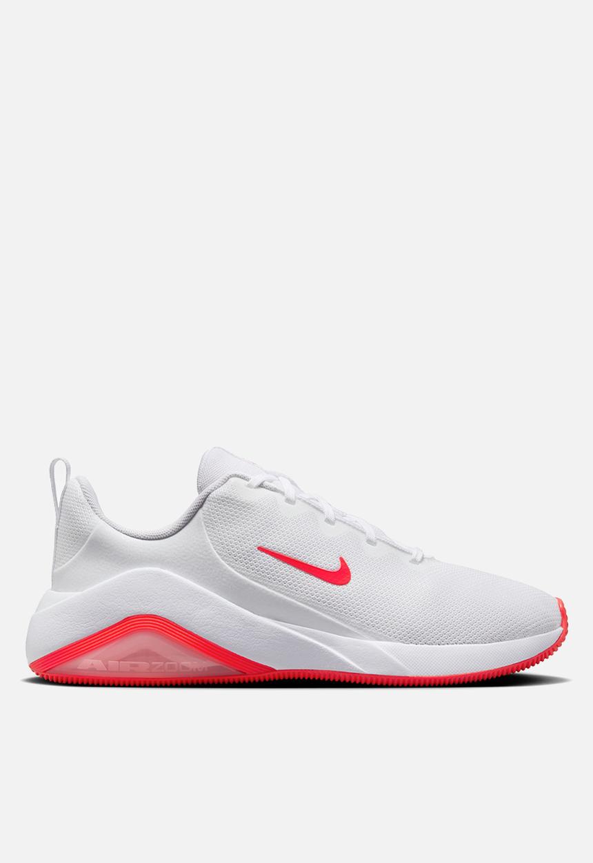 Nike - Nike Bella 7