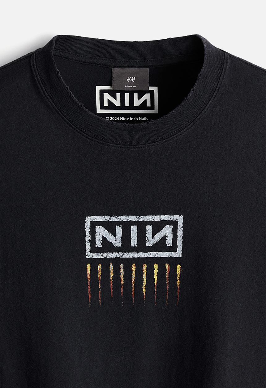 Loose fit vintage-look printed t-shirt - black/nine inch nails