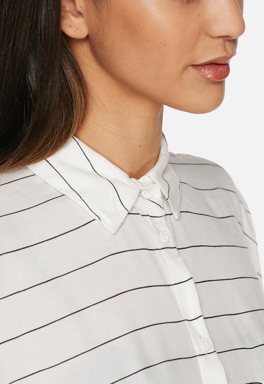 VILA - Very shirt