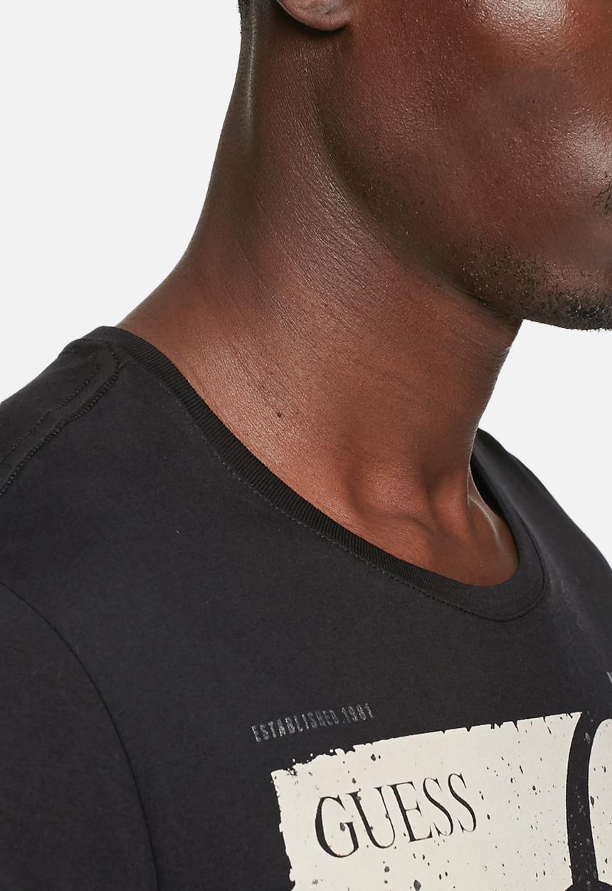 GUESS - Quatro tee