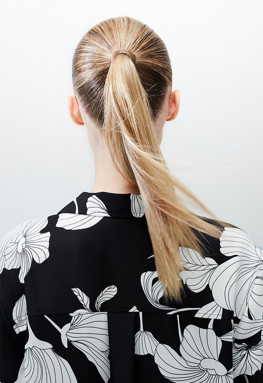 H&M - Long-sleeved shirt - black & white floral