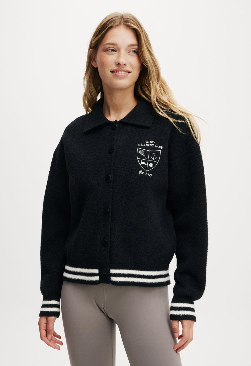 Cotton On - Active Knitted Graphic Bomber - Black/Heritage Club