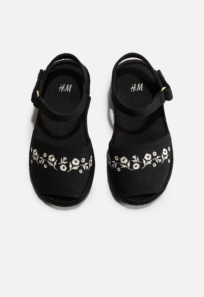 H&M - Ankle-strap sandals - black flowers