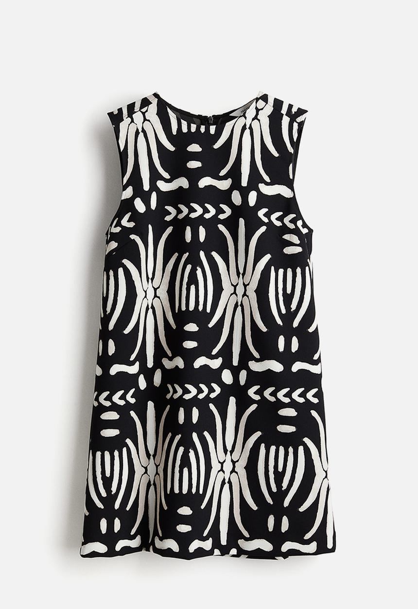 H&M - A-line dress - black & white patterned