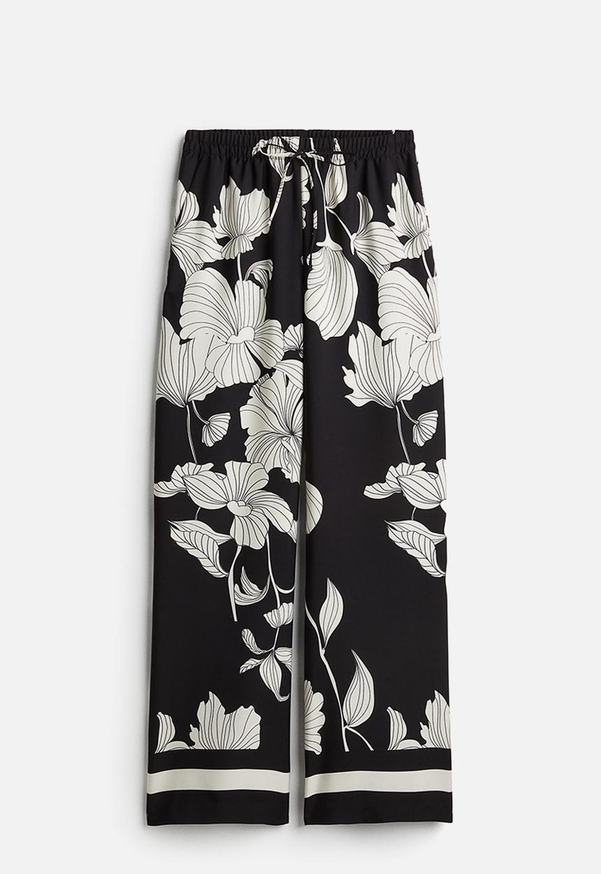 H&M - Wide pull-on trousers -  black/white floral