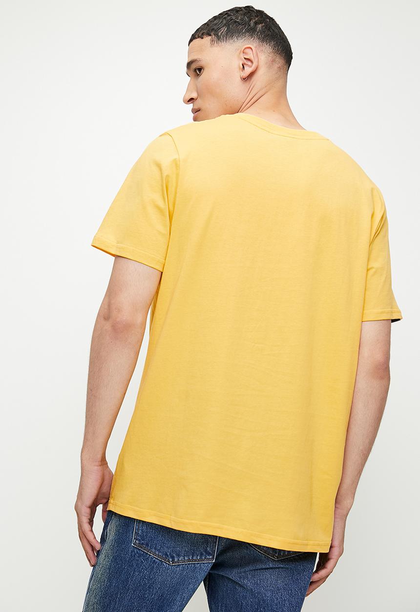 Superdry. - Embroidered script graphic tee - ochre