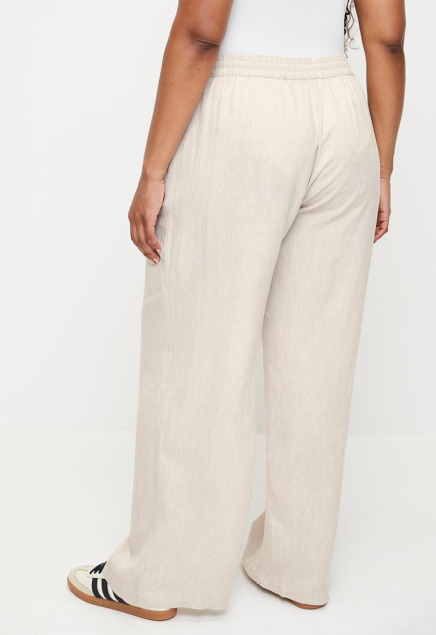 Cotton On - Plus Haven Wide Leg Pant - Natural