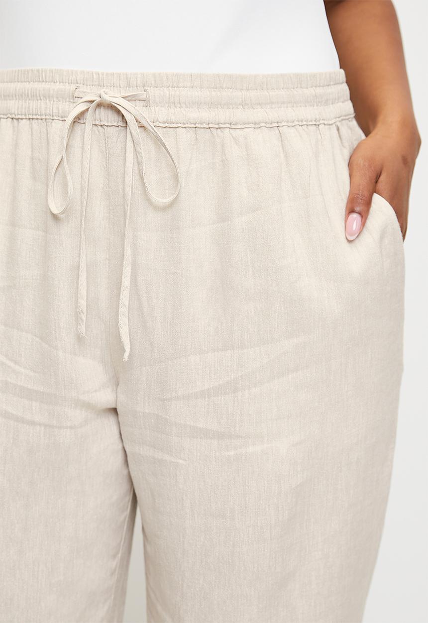 Cotton On - Plus Haven Wide Leg Pant - Natural