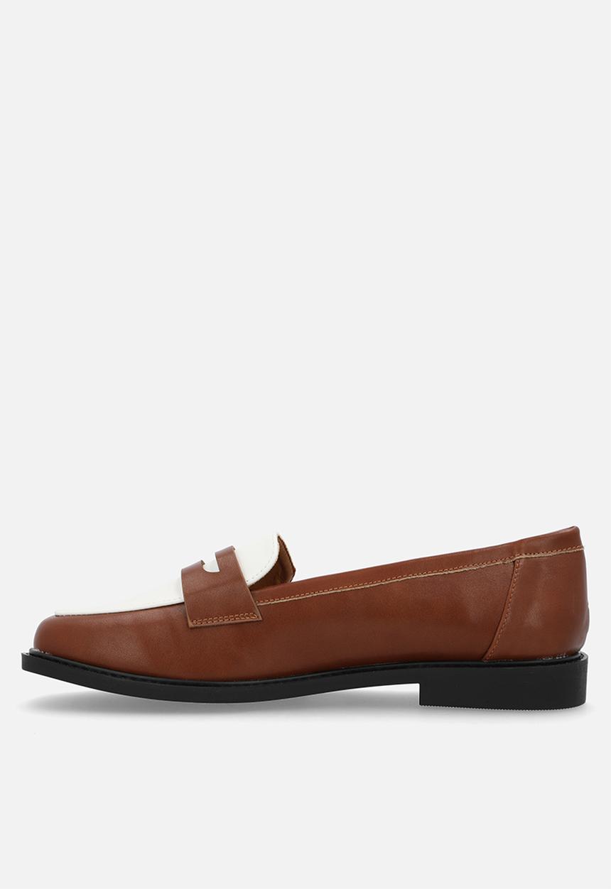Madison® - Pippa 2 loafer - tan/white