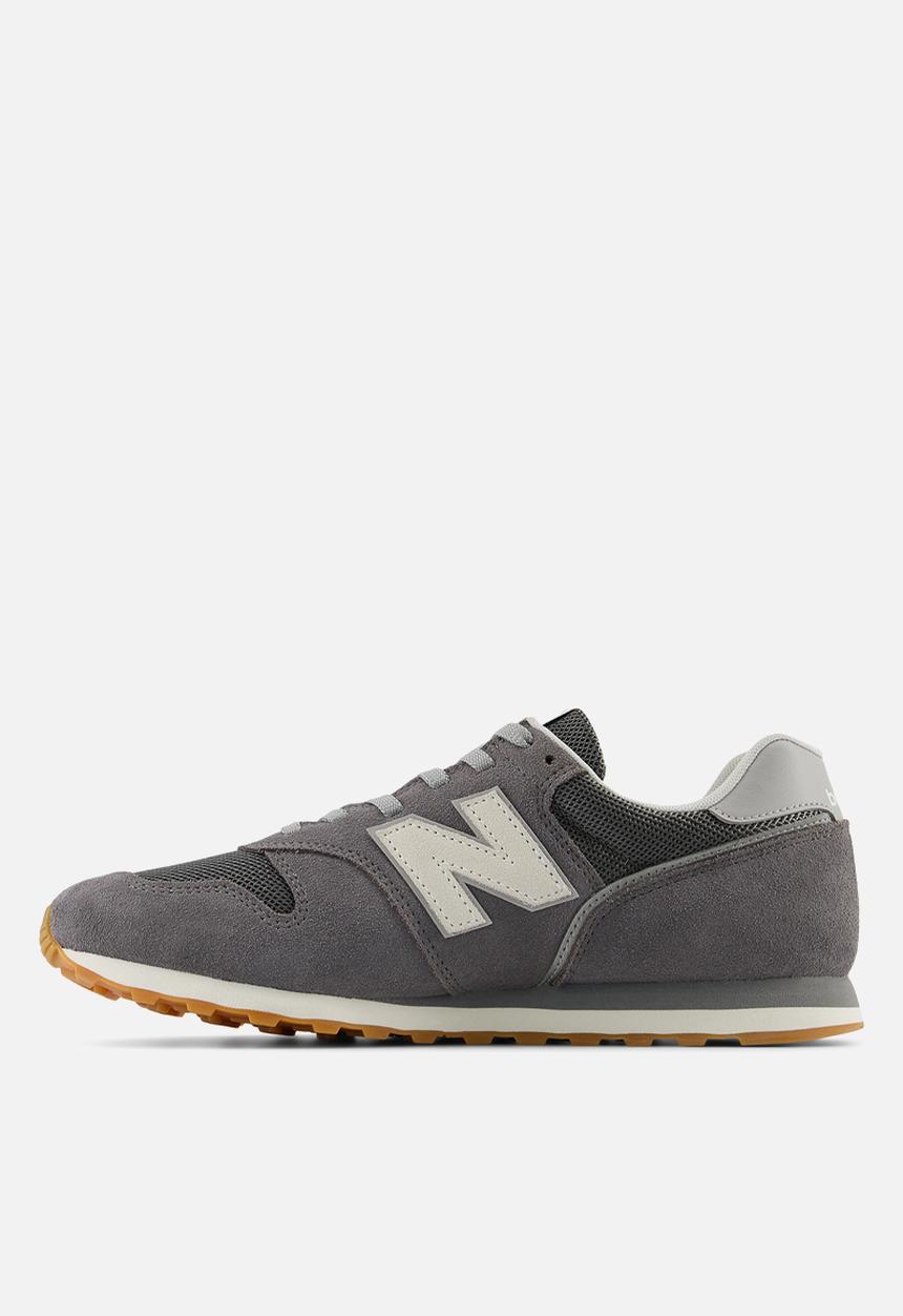 New Balance  - 373 v1