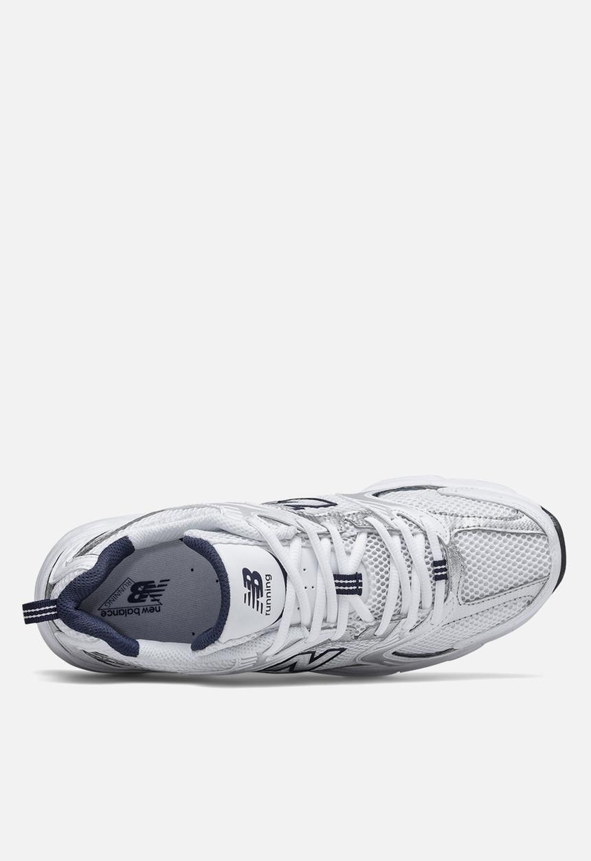 New Balance  - MR530