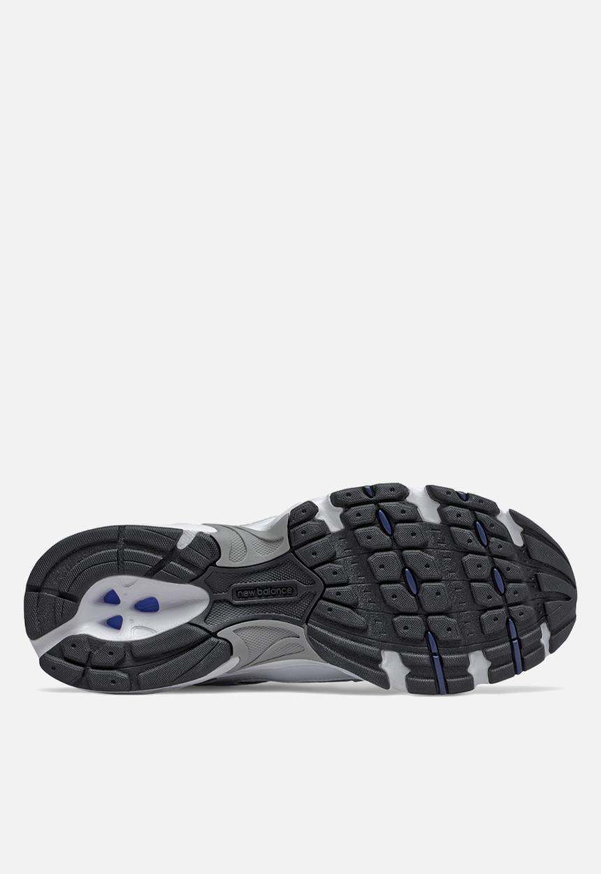 New Balance  - MR530