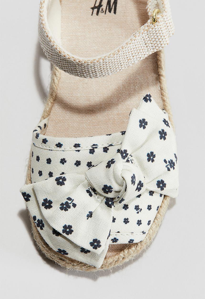 H&M - Ankle-strap sandals - white floral 